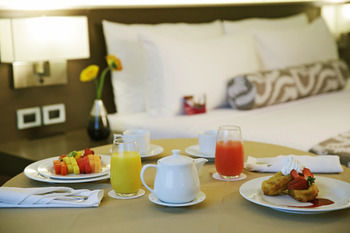 Room Service - Dining