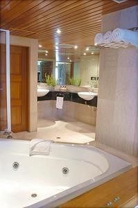 Jetted Tub