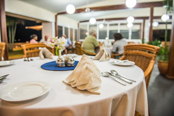 Food Court