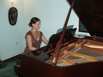 Hotel Lounge