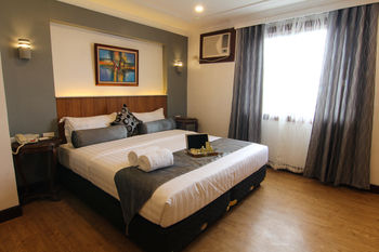 Sunlight Guest Hotel Sta. Rosa Laguna photo 5
