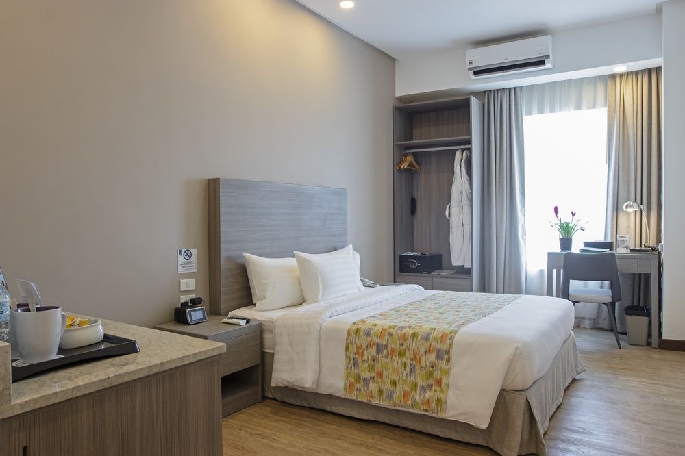 One Pacific Place Serviced Residences image 1
