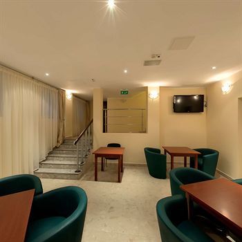 Hotel Lounge