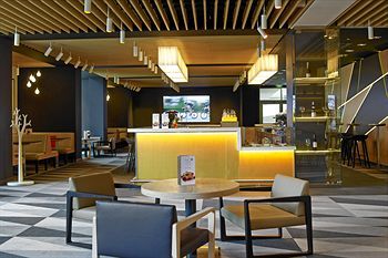 Hotel Lounge