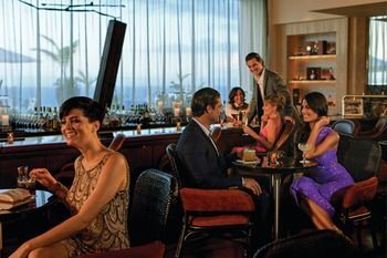 Hotel Bar