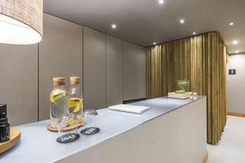 Spa Reception