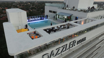 Poolside Bar