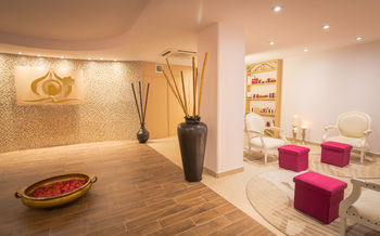 Spa Reception