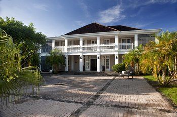 Hotel Front