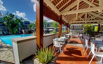 Poolside Bar