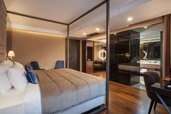 Guestroom View