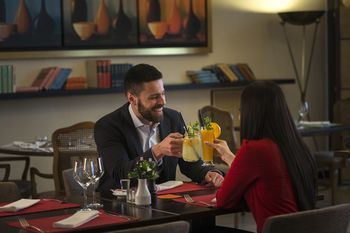 Couples Dining