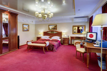 Otel' Yuzhnyy