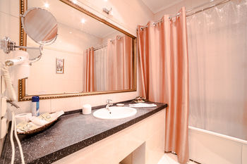 Ajur Classik Hotel photo 3