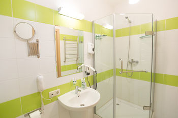 Meridian hotel photo 5
