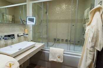 Villa Adriano photo 4