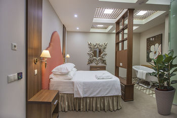 Kaylas Center of Tibetan Medicine photo 5
