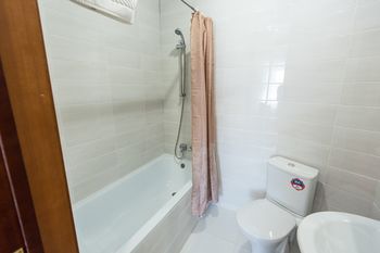 Hotel 1st Train photo 3
