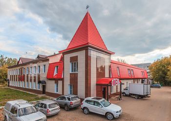 Hotel 1st Train