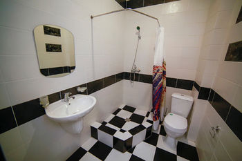 Vavilon hotel photo 2
