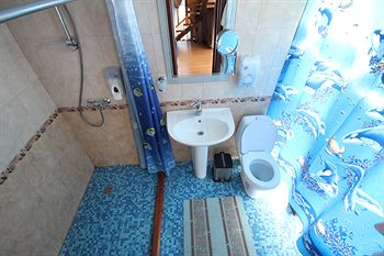Yanais Hotel photo 5