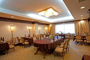 Proton Hotel photo 2