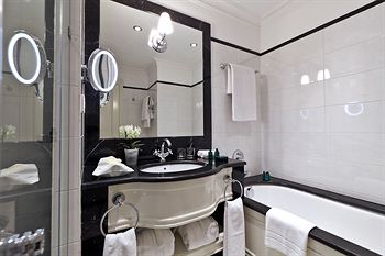 The State Hermitage Museum Official Hotel photo 5