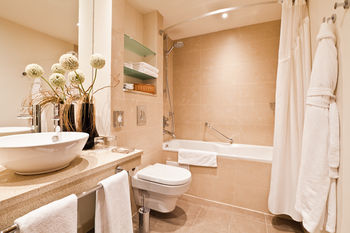 Staybridge Suites St. Petersburg photo 2