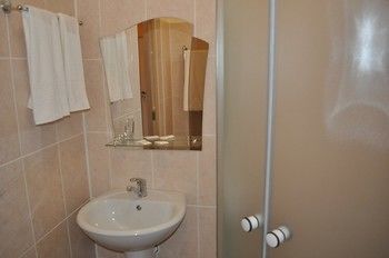 Gallery Art Hotel photo 2