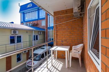 Kavkaz Hotel photo 4