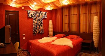 Otel' "Sakura"