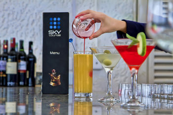 Hotel Lounge