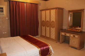 Makarem Najed 3 photo 5