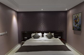 Lafontaine AlShrooq Suites photo 3