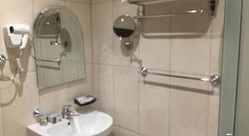 Elegant Suites Hotel photo 2
