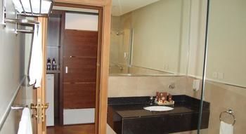 Milan Deluxe Suites photo 2