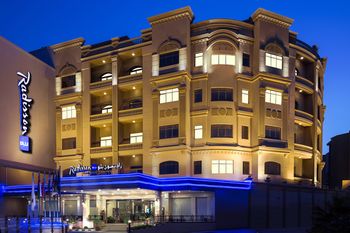 Radisson Blu Hotel Dhahran image 1