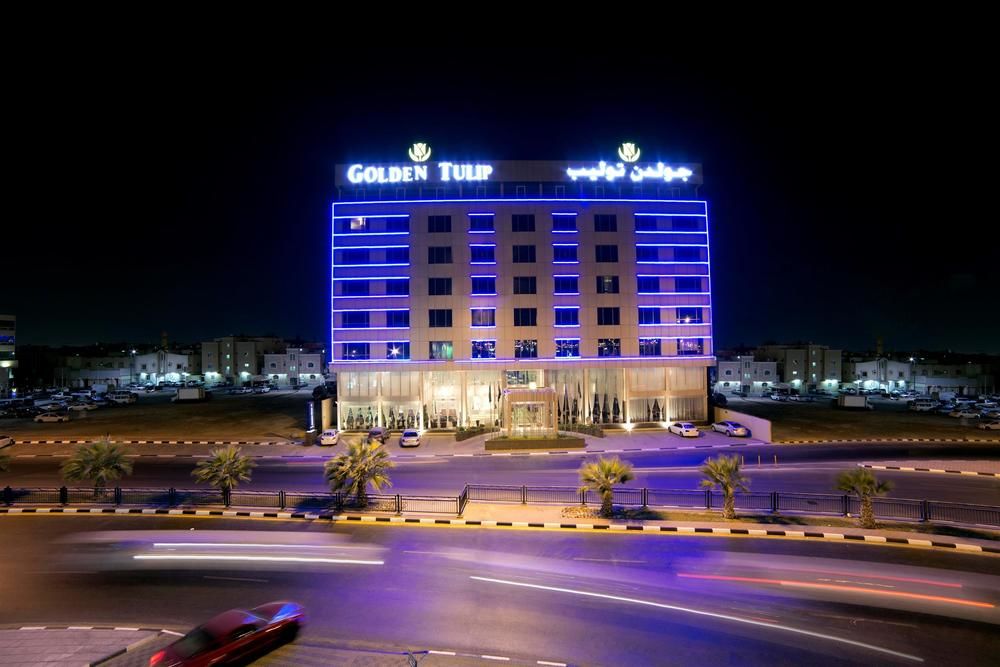 Golden Tulip Dammam Corniche Hotel image 1