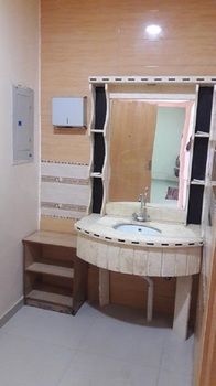 Omseyat Al Sharq Furnished Units 1 photo 2