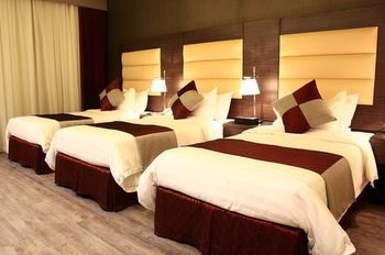 N Platinum Hotel