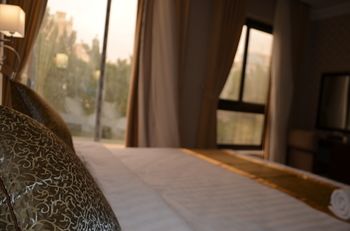 Semac For Furnished Suites photo 3