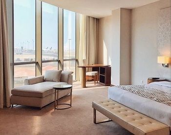 Crom Airport Hotel