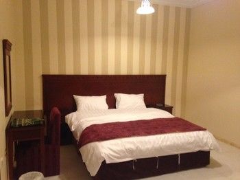 Orchid Suites 2 photo 4