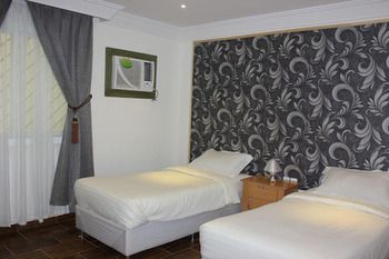 Al Amoria Furnished Apartments 5 photo 5