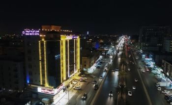 Rose White Hotel photo 2