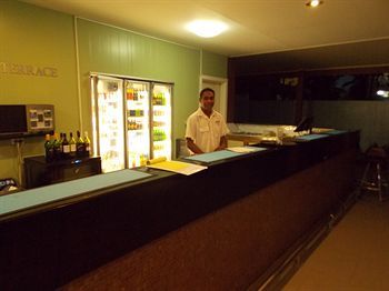 Hotel Bar