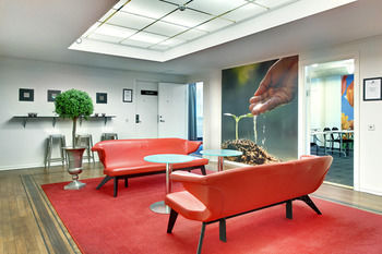 Executive Lounge