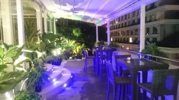 Hotel Bar