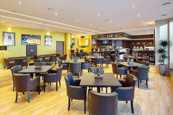 Hotel Lounge