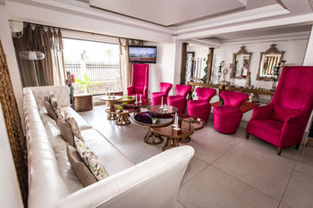 Hotel Lounge